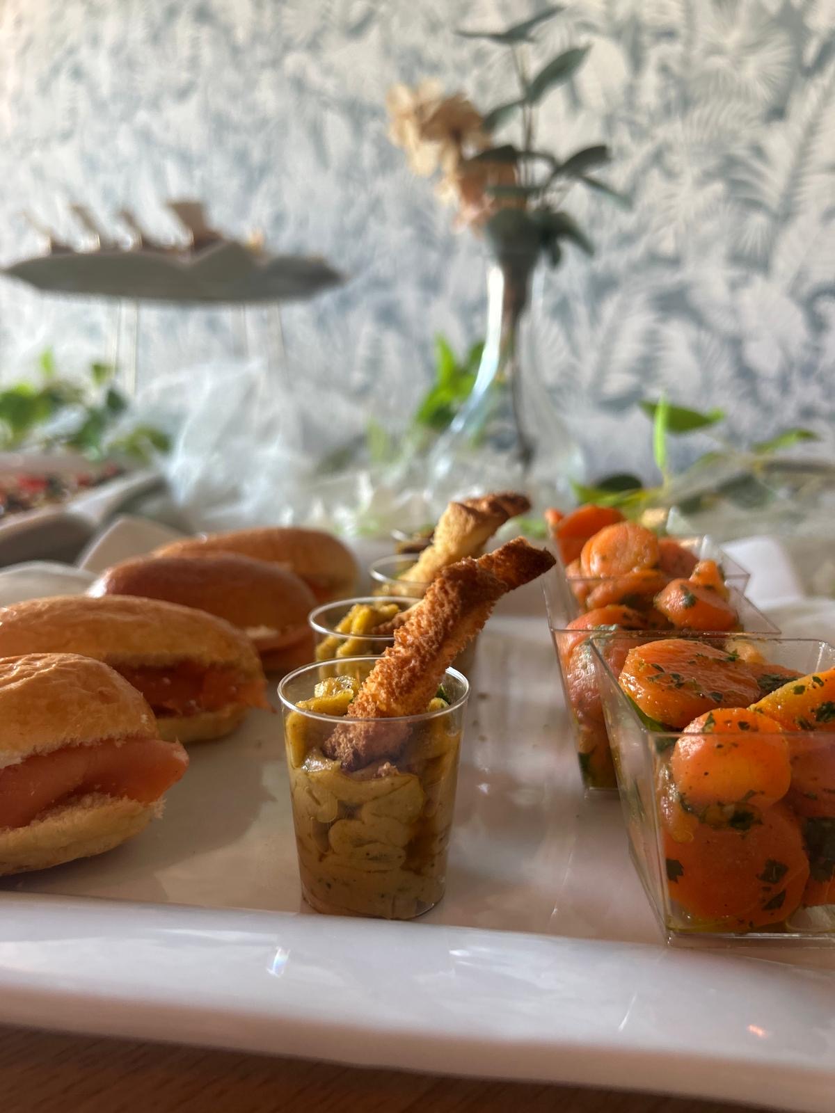 Verrines de saumon et carottes pour un buffet privatisation